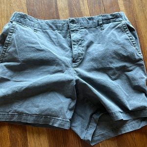 Brand: Old Navy  Size: Large  Color: Gray